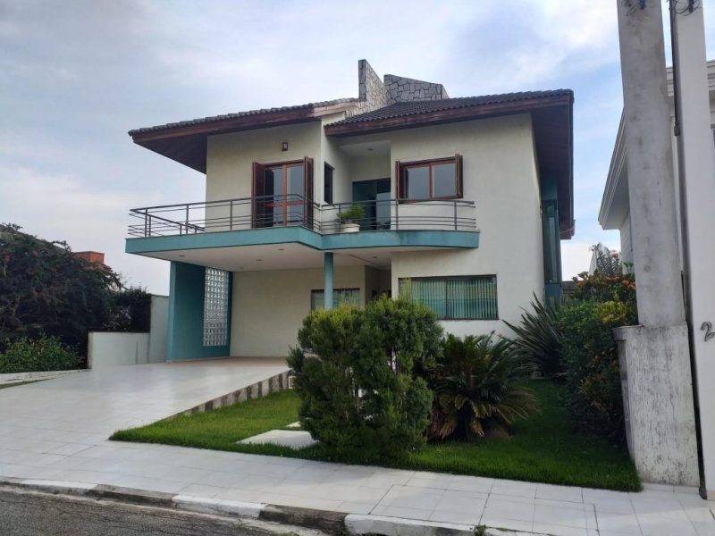 Casa em Condomínio - Venda - Vila Colorado - Suzano - SP